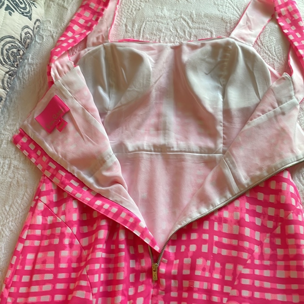 SOLD. Lilly Pulitzer Avalyn Dress size 12 - Picture 14 of 15